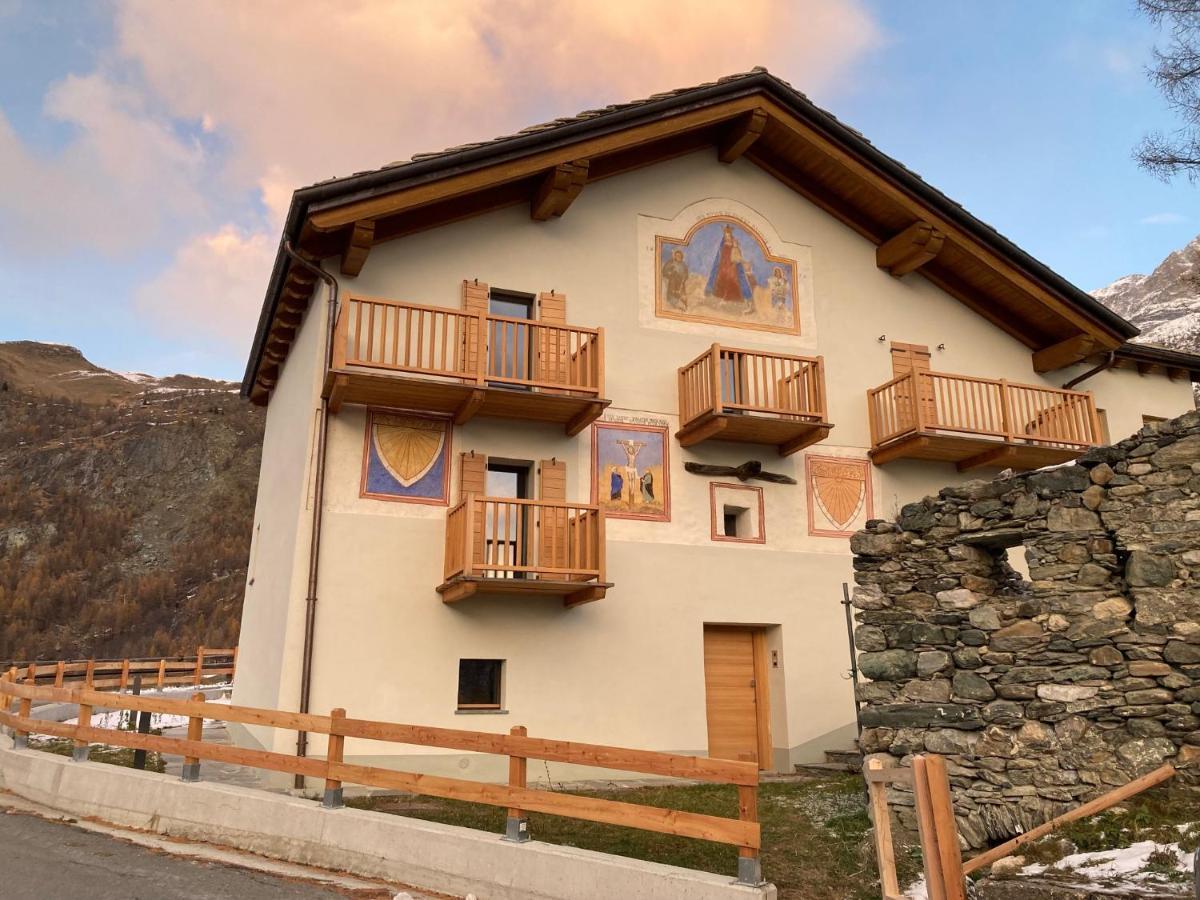 La Maison Du Cre Valtournenche Exterior foto